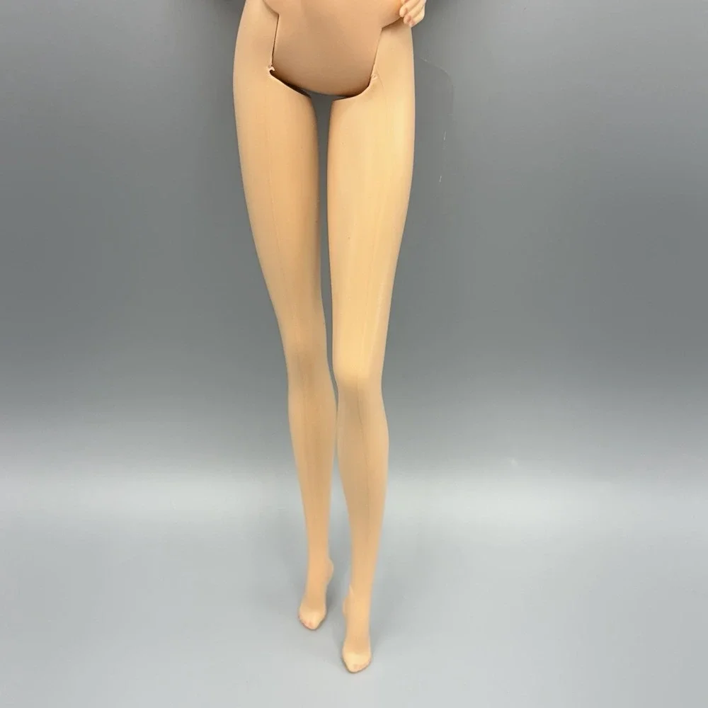 Basics Model No 03 Collection 001 Barbie Doll 2009 Mattel Black Label Nude Read